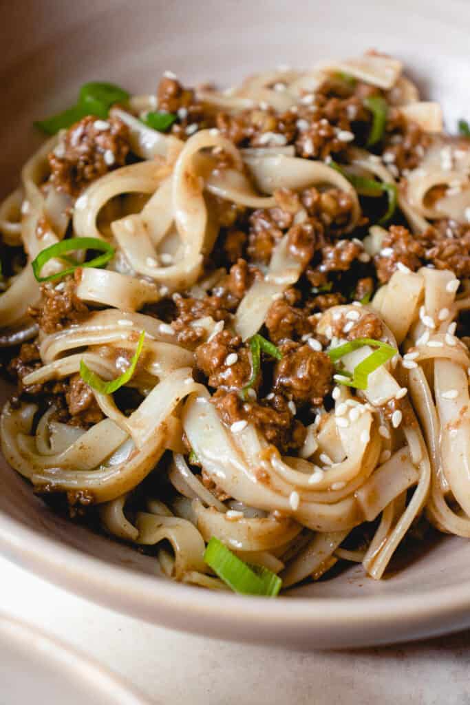 mongolian-ground-beef-noodles-gluten-free-heal-me-delicious